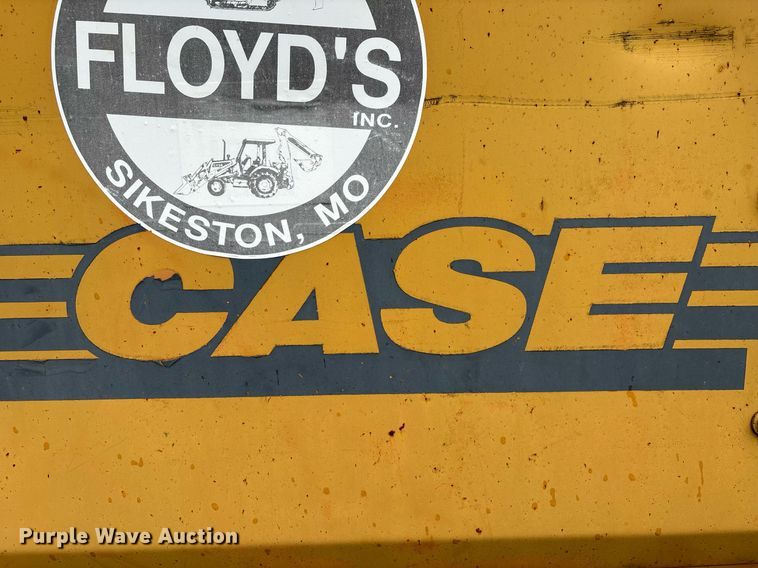 image for item DW7149 2000 Case 586G forklift