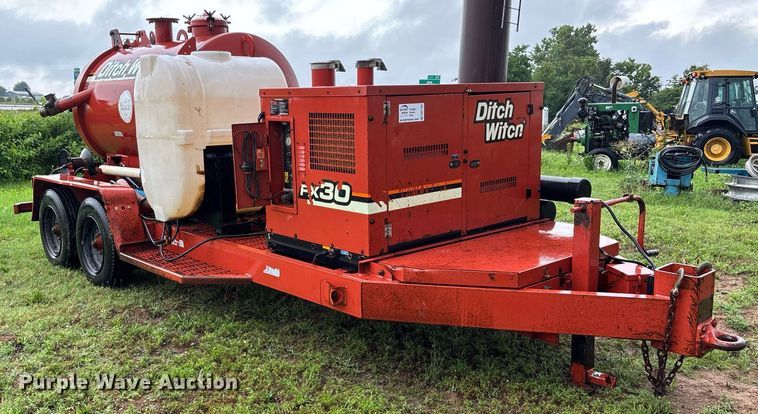 image for item DW7150 2007 Ditch Witch FX 30 vacuum excavator