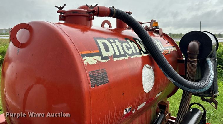 image for item DW7150 2007 Ditch Witch FX 30 vacuum excavator