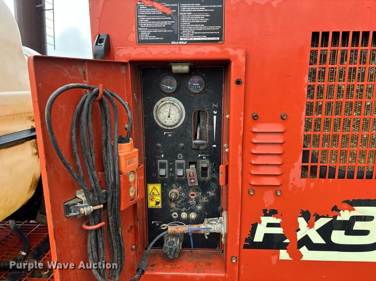 image for item DW7150 2007 Ditch Witch FX 30 vacuum excavator