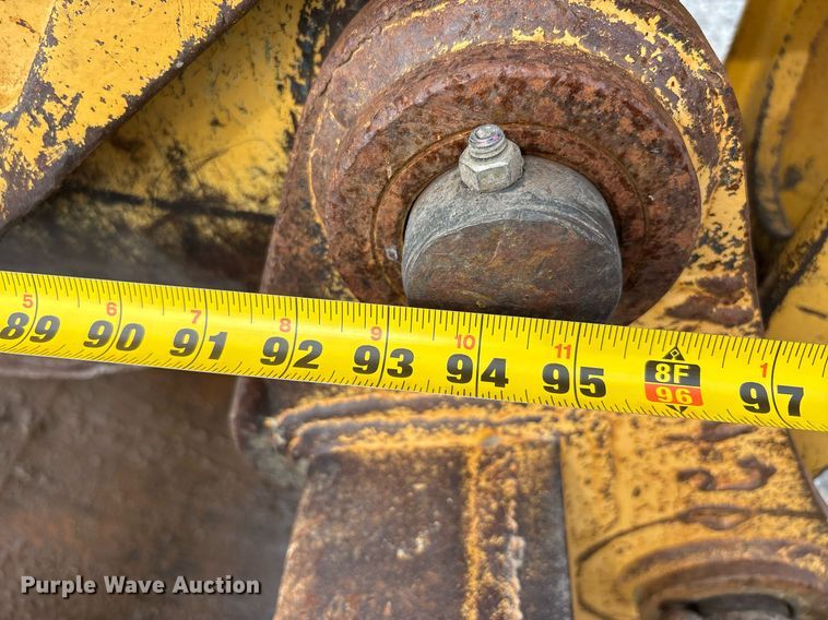 image for item DW7151 2005 John Deere 710G backhoe