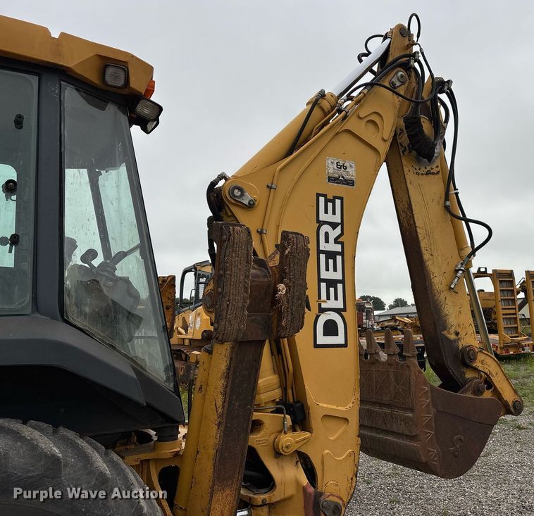 image for item DW7151 2005 John Deere 710G backhoe