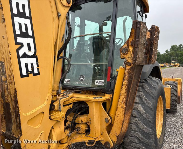 image for item DW7151 2005 John Deere 710G backhoe