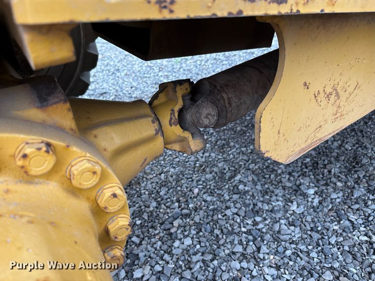 image for item DW7151 2005 John Deere 710G backhoe