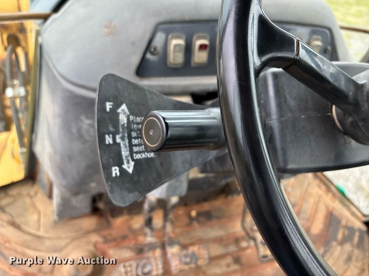 image for item DW7151 2005 John Deere 710G backhoe