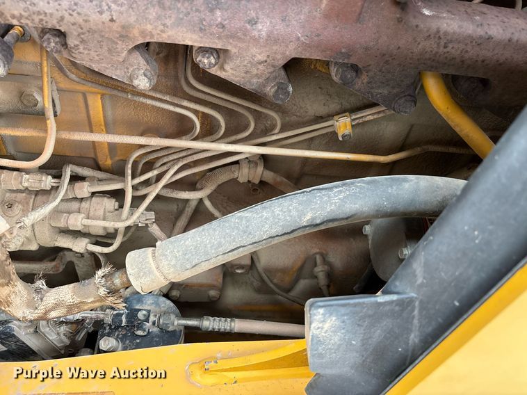 image for item DW7151 2005 John Deere 710G backhoe