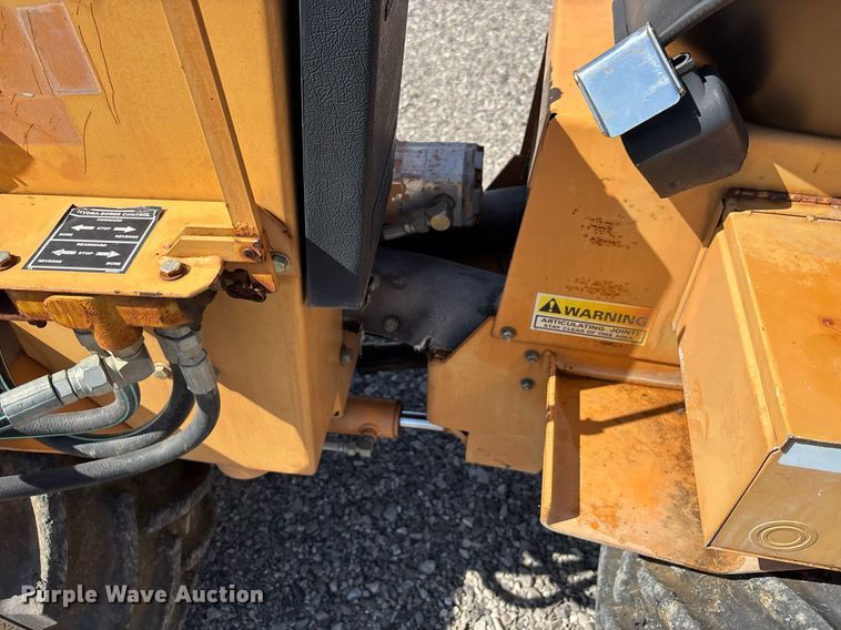 image for item DW7154 2001 Case Maxi Sneaker Series C trencher