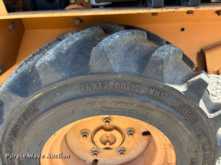 image for item DW7154 2001 Case Maxi Sneaker Series C trencher