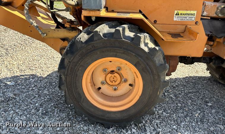 image for item DW7154 2001 Case Maxi Sneaker Series C trencher