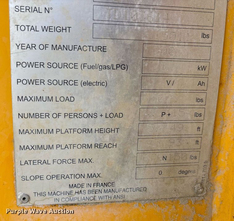 image for item DW7155 2005 Haulotte HB44J boom lift