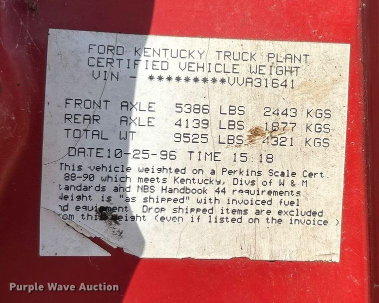 image for item DW7156 1997 Ford F800 oil distributor truck