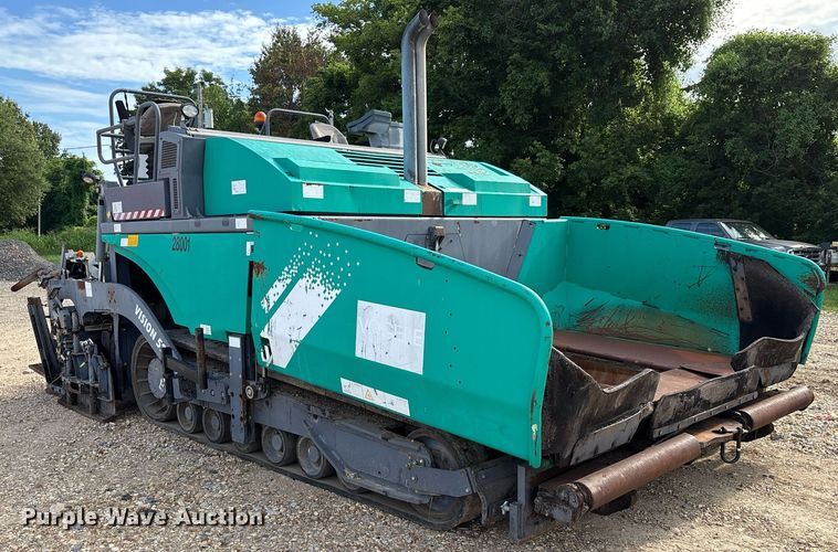 image for item DW7157 2014 Vogele Vision 5200-2i paver