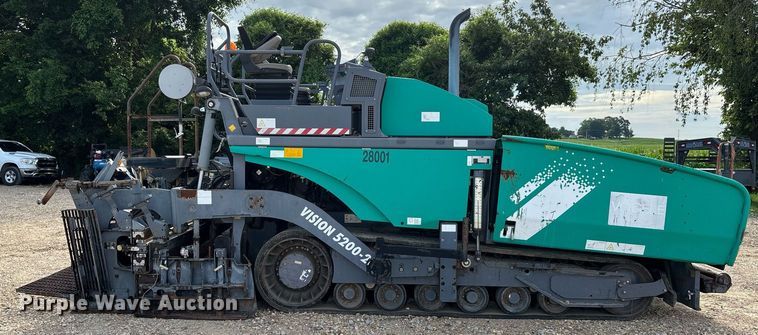 image for item DW7157 2014 Vogele Vision 5200-2i paver
