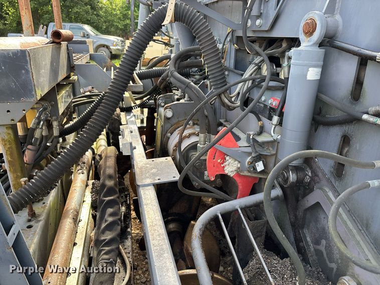 image for item DW7157 2014 Vogele Vision 5200-2i paver