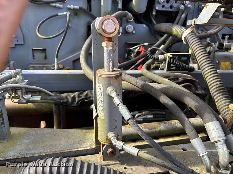 image for item DW7157 2014 Vogele Vision 5200-2i paver