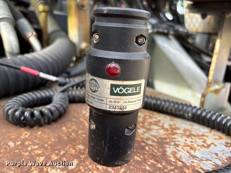 image for item DW7157 2014 Vogele Vision 5200-2i paver