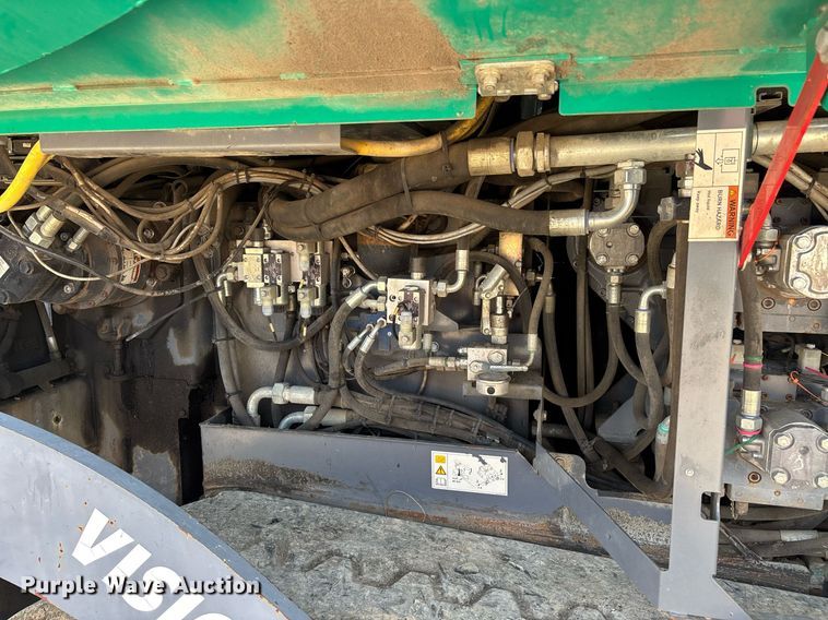 image for item DW7157 2014 Vogele Vision 5200-2i paver