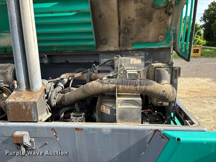 image for item DW7157 2014 Vogele Vision 5200-2i paver