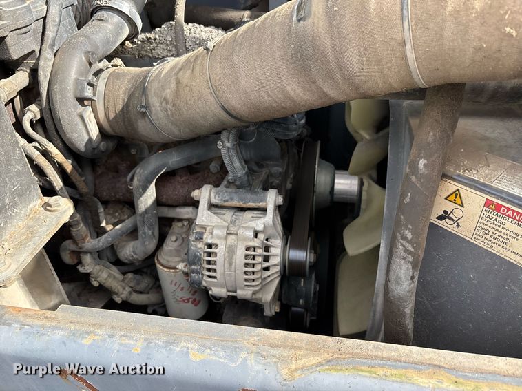 image for item DW7157 2014 Vogele Vision 5200-2i paver