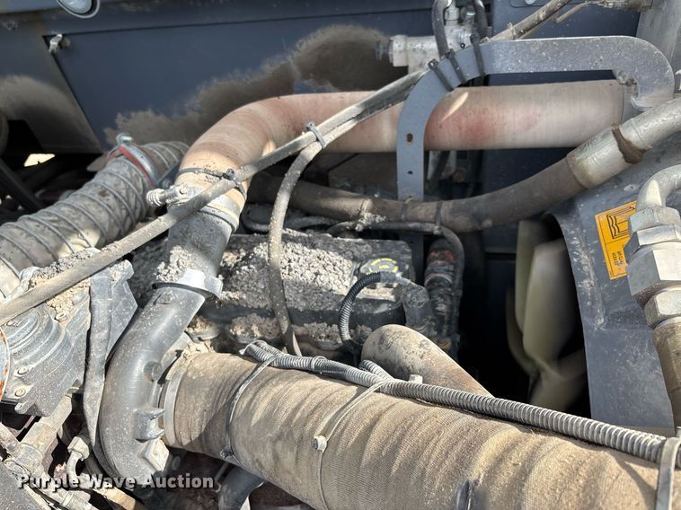 image for item DW7157 2014 Vogele Vision 5200-2i paver