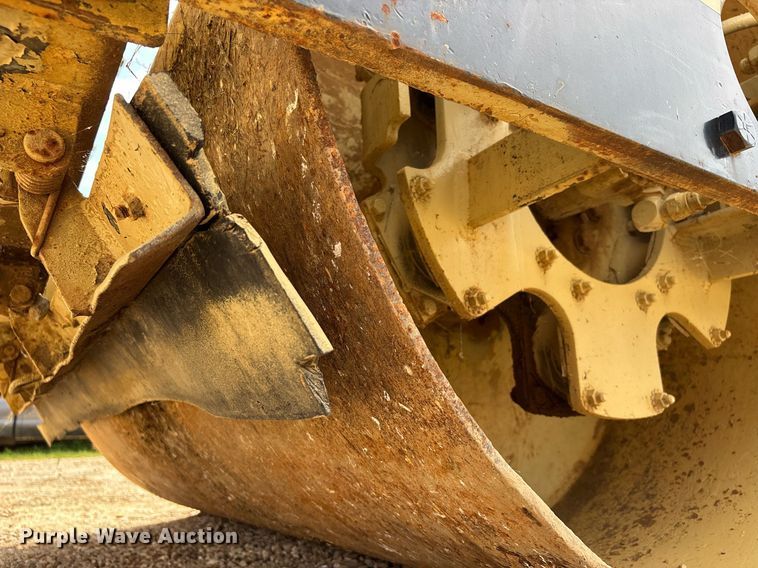 image for item DW7158 1996 Ingersoll Rand DD 90 double drum vibratory roller