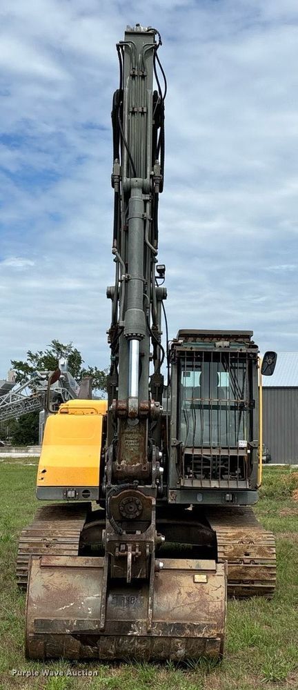 image for item DW7163 2013 Volvo EC140D L excavator