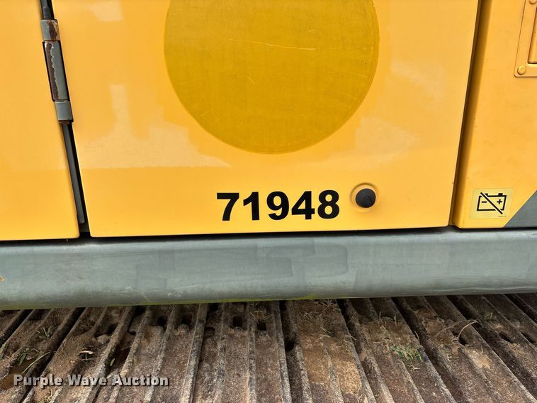 image for item DW7163 2013 Volvo EC140D L excavator