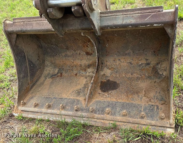 image for item DW7163 2013 Volvo EC140D L excavator