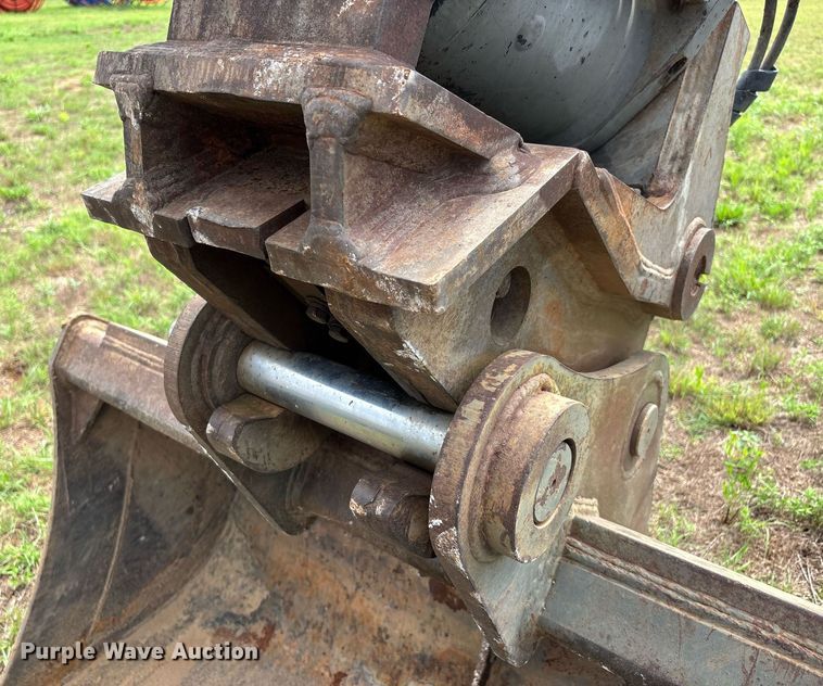 image for item DW7163 2013 Volvo EC140D L excavator