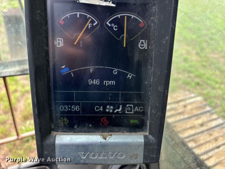 image for item DW7163 2013 Volvo EC140D L excavator