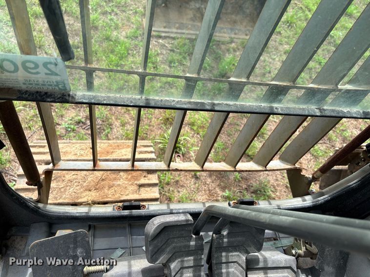 image for item DW7163 2013 Volvo EC140D L excavator