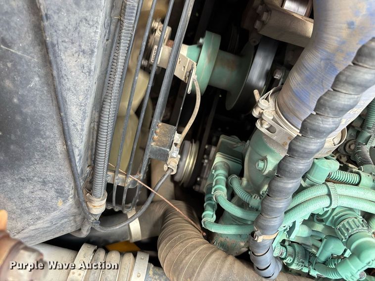 image for item DW7163 2013 Volvo EC140D L excavator