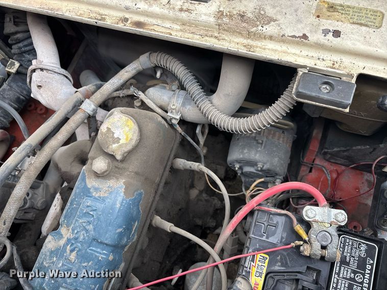 image for item DW7166 Nissan 30 forklift