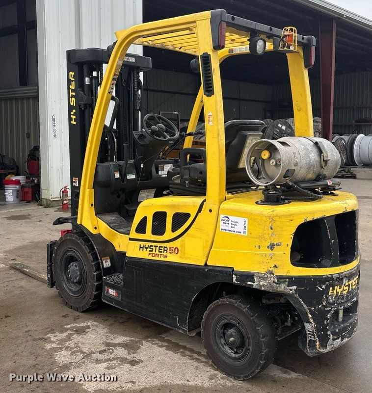 image for item DW7167 2020 Hyster H50FT forklift