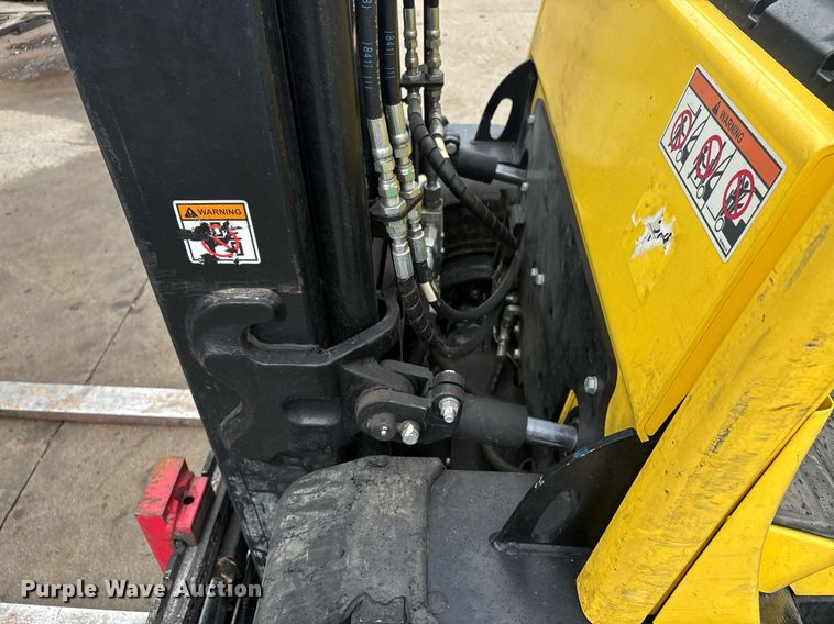 image for item DW7167 2020 Hyster H50FT forklift