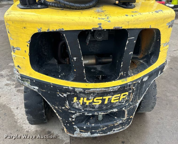 image for item DW7167 2020 Hyster H50FT forklift