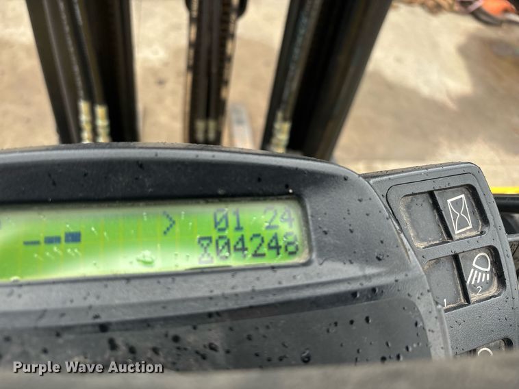 image for item DW7167 2020 Hyster H50FT forklift