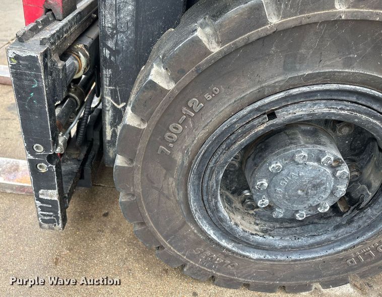 image for item DW7167 2020 Hyster H50FT forklift