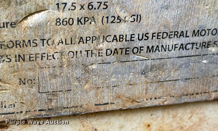 image for item DW7178 2015 Larson 5620 reel trailer