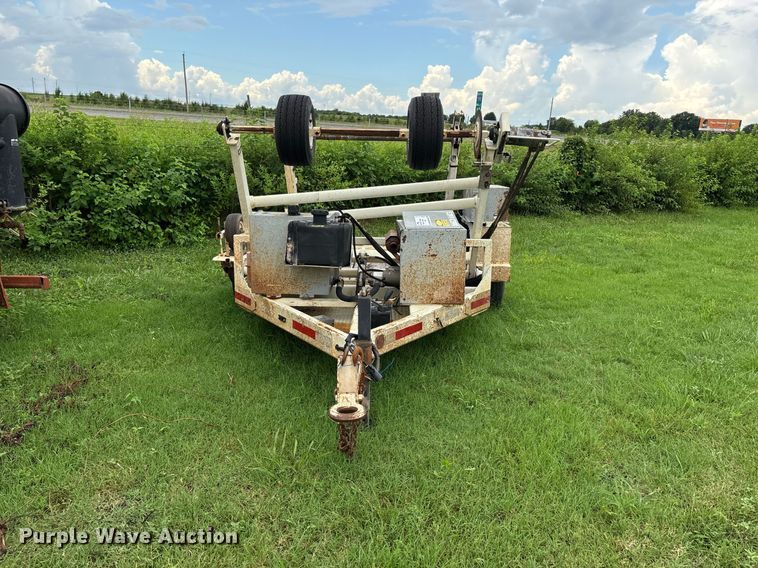 image for item DW7178 2015 Larson 5620 reel trailer