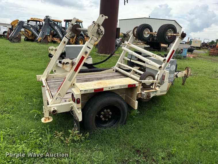 image for item DW7178 2015 Larson 5620 reel trailer