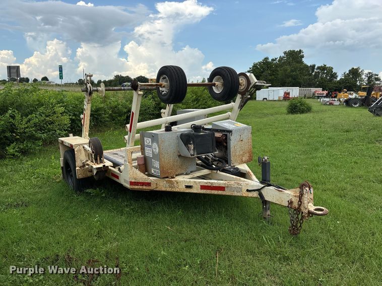 image for item DW7178 2015 Larson 5620 reel trailer