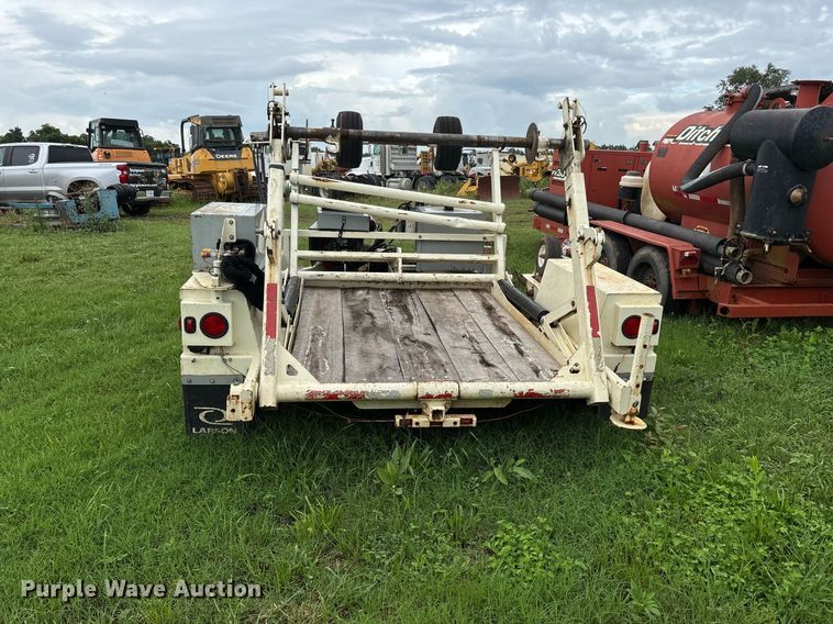 image for item DW7178 2015 Larson 5620 reel trailer