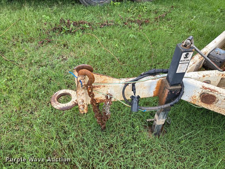 image for item DW7178 2015 Larson 5620 reel trailer