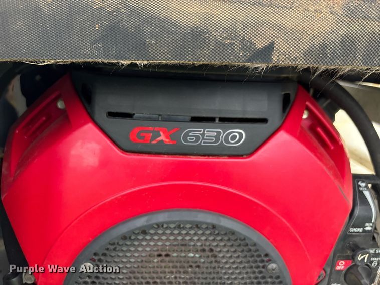 image for item DW7178 2015 Larson 5620 reel trailer