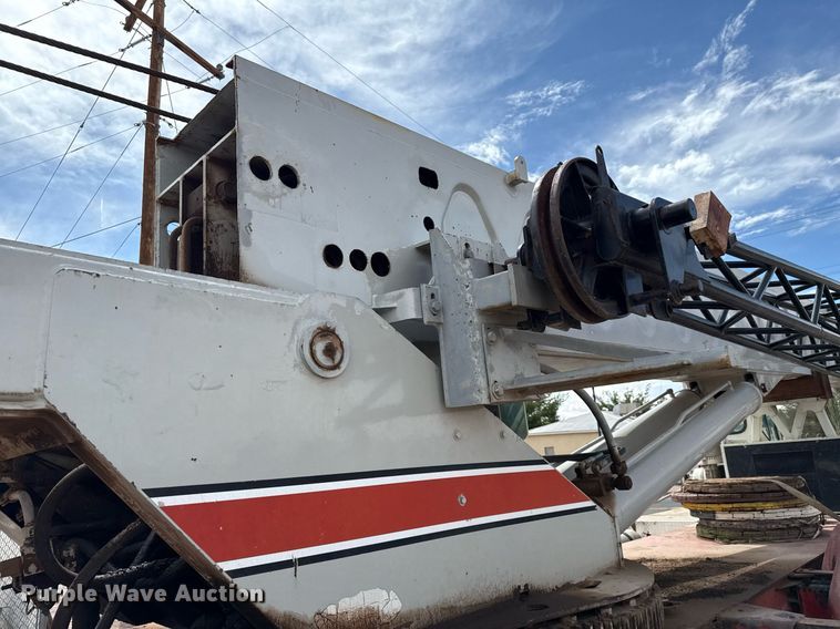 image for item DX5591 1981 FMC Link-Belt HTC-1040 crane