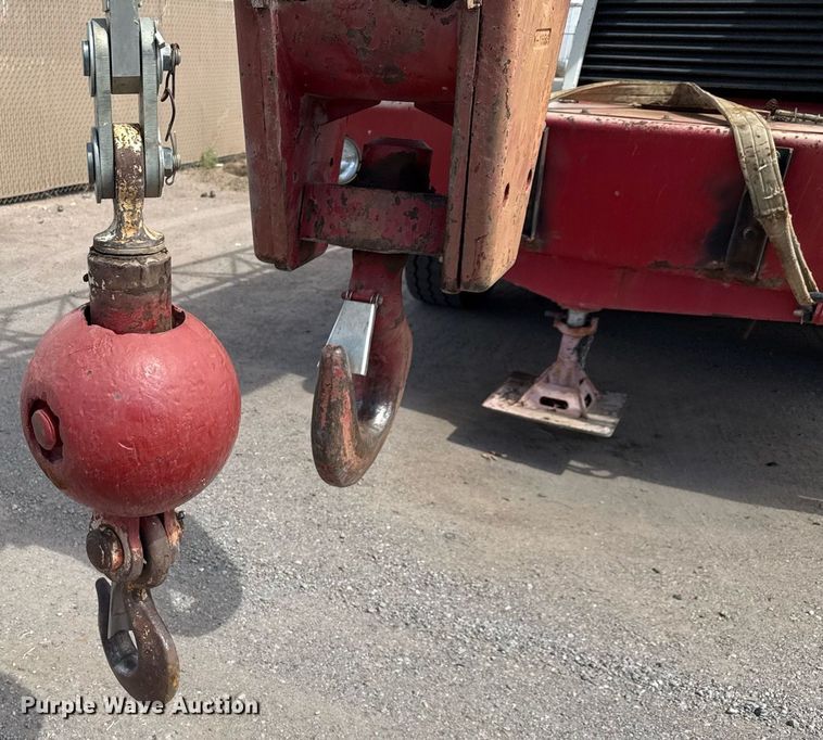 image for item DX5591 1981 FMC Link-Belt HTC-1040 crane