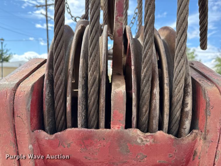 image for item DX5591 1981 FMC Link-Belt HTC-1040 crane