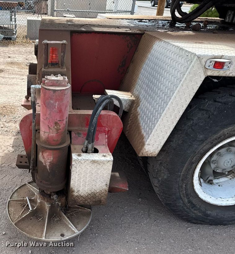 image for item DX5591 1981 FMC Link-Belt HTC-1040 crane