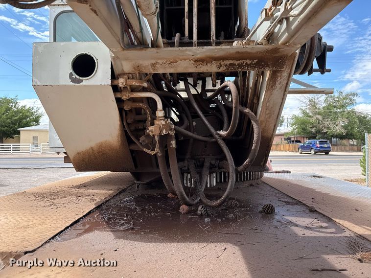 image for item DX5591 1981 FMC Link-Belt HTC-1040 crane